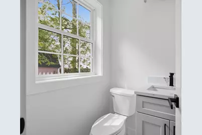 61 McAlee Ave, Framingham, MA 01702 - Photo 10