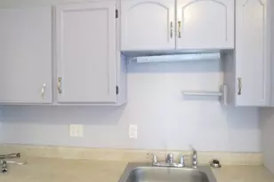 3 Lynn St, Fitchburg, MA 01420 - Photo 10
