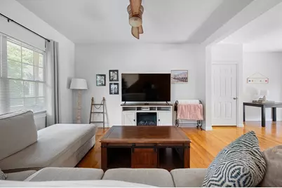 17 Oakes Cir #17, Millbury, MA 01527 - Photo 6