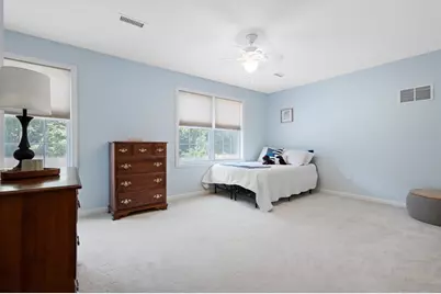 17 Oakes Cir #17, Millbury, MA 01527 - Photo 14