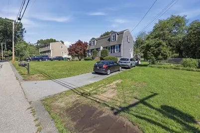 251 Totman Street, Lowell, MA 01854 - Photo 40