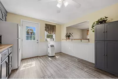251 Totman Street, Lowell, MA 01854 - Photo 10