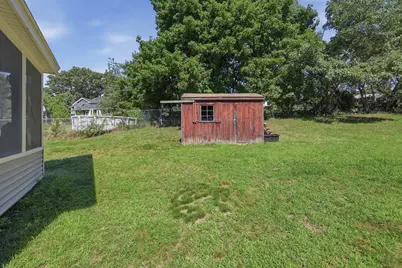 251 Totman Street, Lowell, MA 01854 - Photo 36