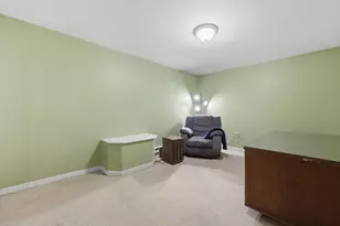 251 Totman St, Lowell, MA 01854 - Photo 34