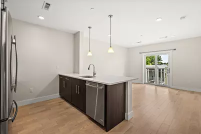 1975 Massachusetts Ave #302, Cambridge, MA 02140 - Photo 4