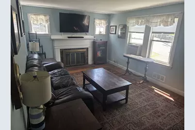 10 Duke Street, Swampscott, MA 01907 - Photo 4