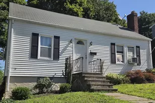 10 Duke St, Swampscott, MA 01907 - Photo 2