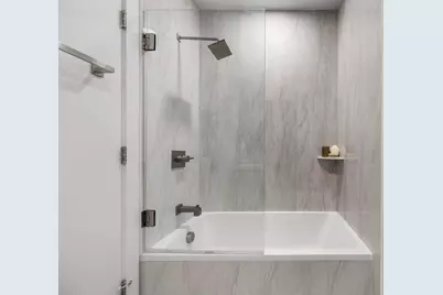 2-10 Maverick Sq #601, Boston, MA 02128 - Photo 12