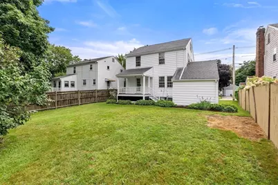 204 Thacher St, Milton, MA 02186 - Photo 24