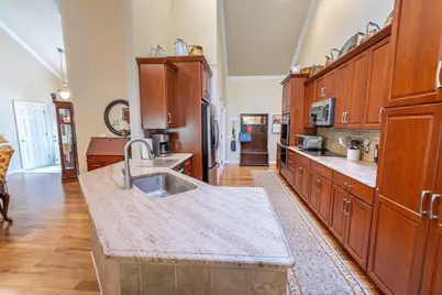 383 Mashapaug Rd, Holland, MA 01521 - Photo 6