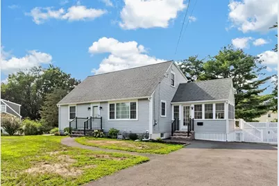 12 Claude Rd, Chelmsford, MA 01824 - Photo 2