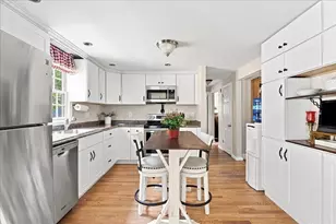 259 Water St, Hanover, MA 02339 - Photo 8