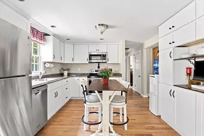 259 Water St, Hanover, MA 02339 - Photo 8