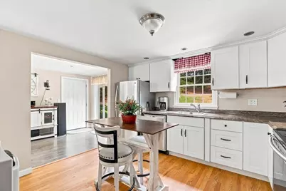 259 Water St, Hanover, MA 02339 - Photo 6