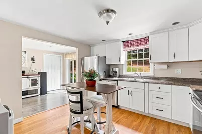259 Water St, Hanover, MA 02339 - Photo 6