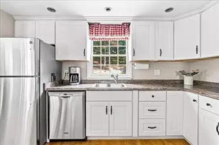 259 Water St, Hanover, MA 02339 - Photo 8