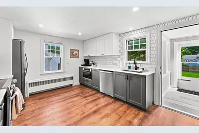 5 Chandler Rd, Salem, MA 01970 - Photo 8