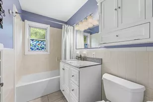 90 Colonial Cir, Chicopee, MA 01020 - Photo 16