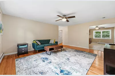 90 Colonial Circle #D, Chicopee, MA 01020 - Photo 4