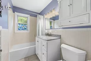 90 Colonial Cir, Chicopee, MA 01020 - Photo 16