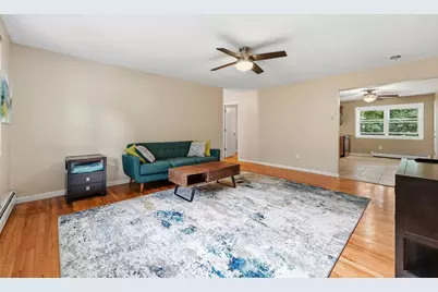 90 Colonial Circle #D, Chicopee, MA 01020 - Photo 4