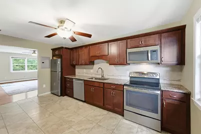 90 Colonial Circle #D, Chicopee, MA 01020 - Photo 8