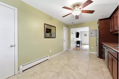 90 Colonial Circle #D, Chicopee, MA 01020 - Photo 6