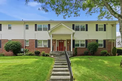 90 Colonial Circle #D, Chicopee, MA 01020 - Photo 1