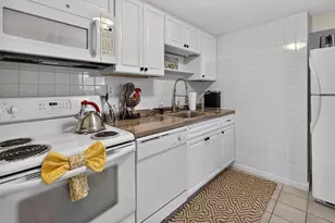 52 Beach St, Plymouth, MA 02360 - Photo 4