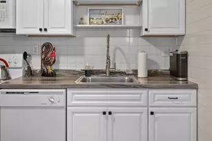 52 Beach St, Plymouth, MA 02360 - Photo 8