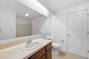 2606 Postgate Ln, Peabody, MA 01960 - Photo 12