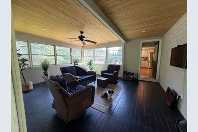 4 Robertson Rd, Auburn, MA 01501 - Photo 10