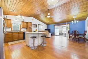 615 Taunton Ave, Seekonk, MA 02771 - Photo 2