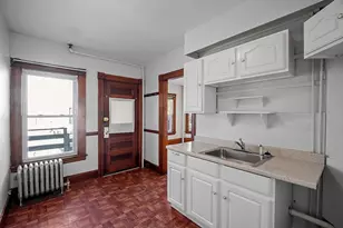 130 West St, Leominster, MA 01453 - Photo 2