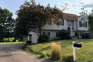 11 Thyme Ln, North Attleboro, MA 02760 - Photo 2