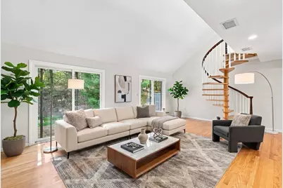 15 Fifer Ln #15, Lexington, MA 02420 - Photo 4