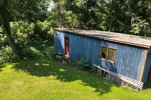 41 Iroquois St, Worcester, MA 01602 - Photo 30