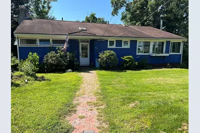 41 Iroquois Street, Worcester, MA 01602 - Photo 1
