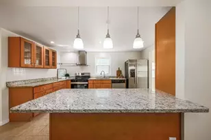 107 Bumble Bee Cir, Shrewsbury, MA 01545 - Photo 14