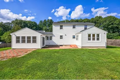 107 Bumble Bee Circle, Shrewsbury, MA 01545 - Photo 2
