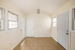 107 Bumble Bee Cir, Shrewsbury, MA 01545 - Photo 18