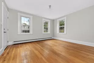48 Franklin St, Peabody, MA 01960 - Photo 8