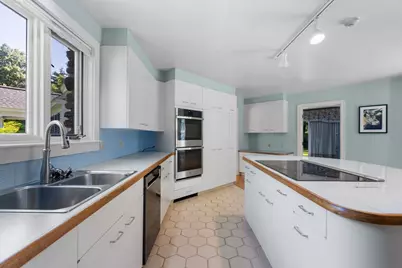 110 Northfield Rd, Lunenburg, MA 01462 - Photo 6