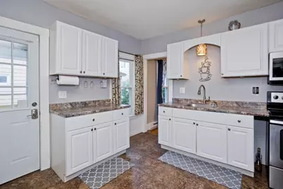 89 W. Alvord St, Springfield, MA 01108 - Photo 4
