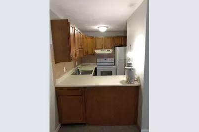 616 Boston Post Rd E #7, Marlborough, MA 01752 - Photo 1