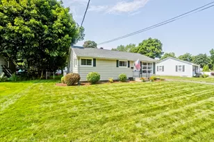 51 Merrick Ave, Holyoke, MA 01040 - Photo 4