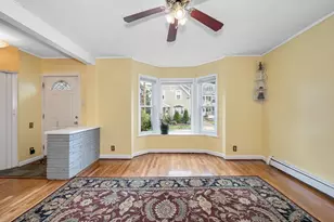 74 Glenwood St, Lynn, MA 01902 - Photo 10