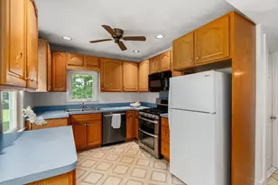 287 Haverhill St, North Reading, MA 01864 - Photo 6