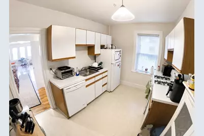 1666 Commonwealth #42, Boston, MA 02135 - Photo 8
