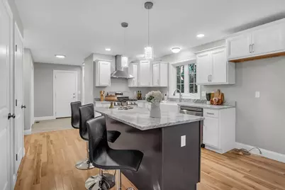 501 Alpine Rd #Applewood, Fitchburg, MA 01420 - Photo 2